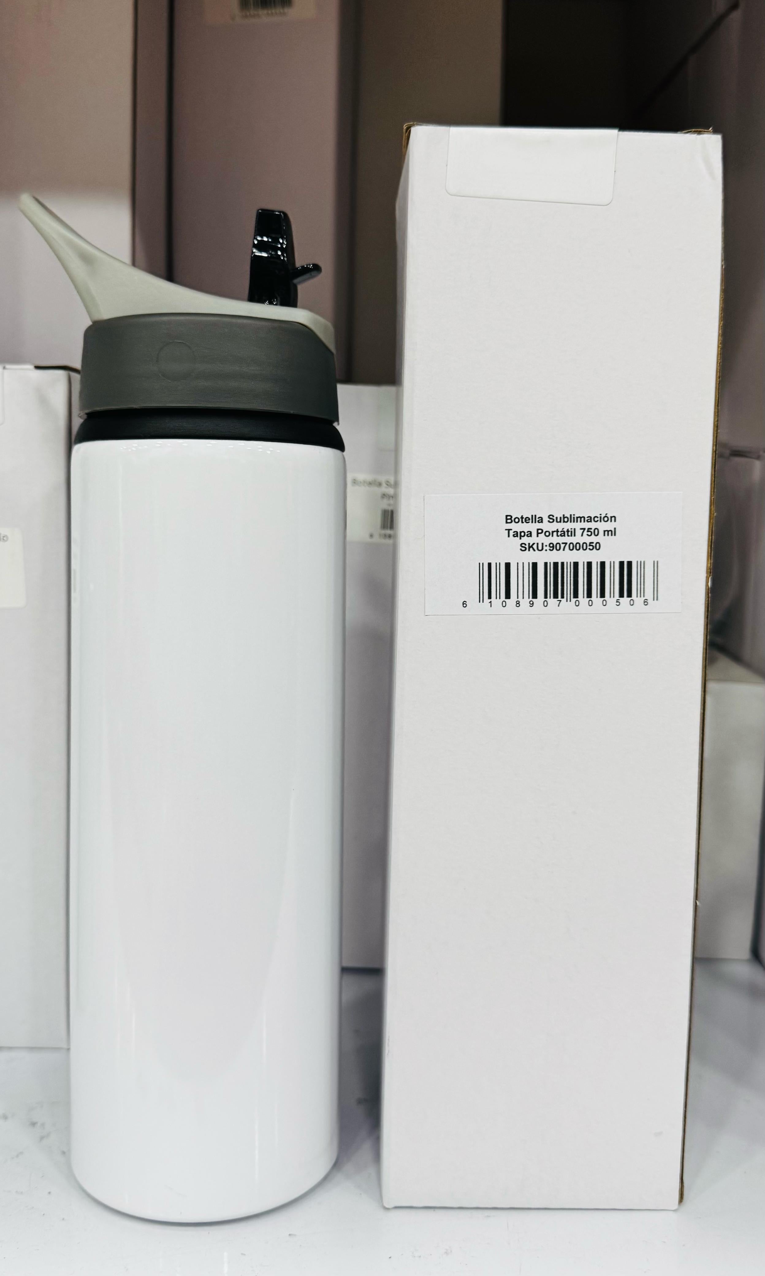 Botella Blanca Deportiva 750 ml Tapa Portatil