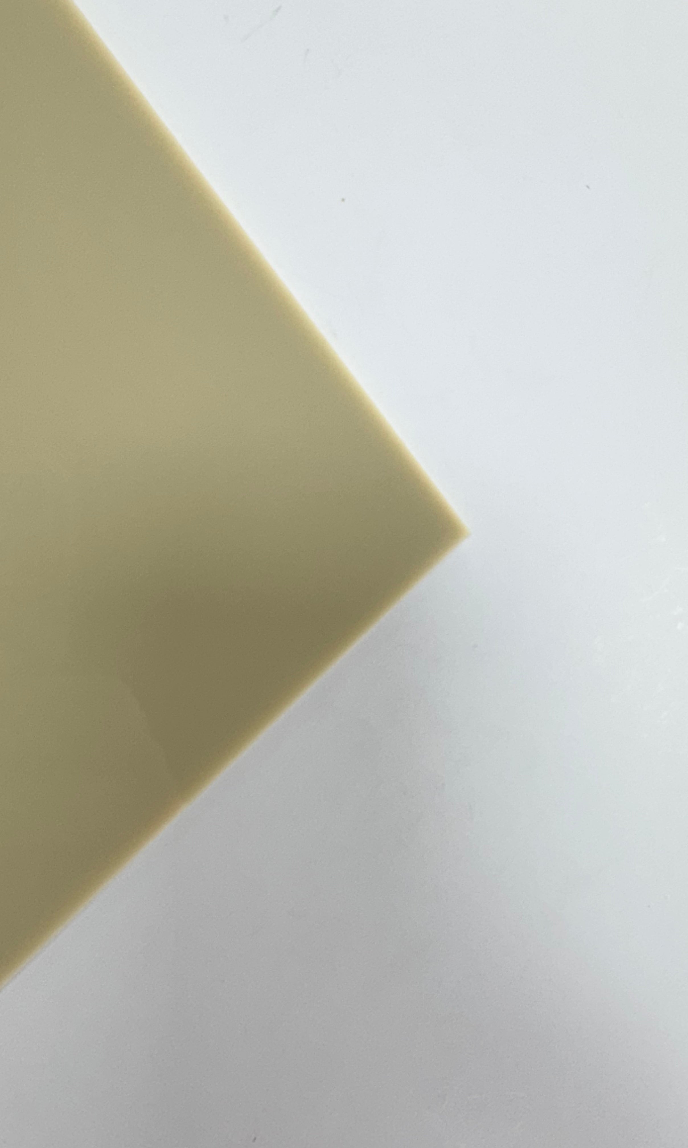Acrílico 3 mm pastel arena 001 40x60 cm