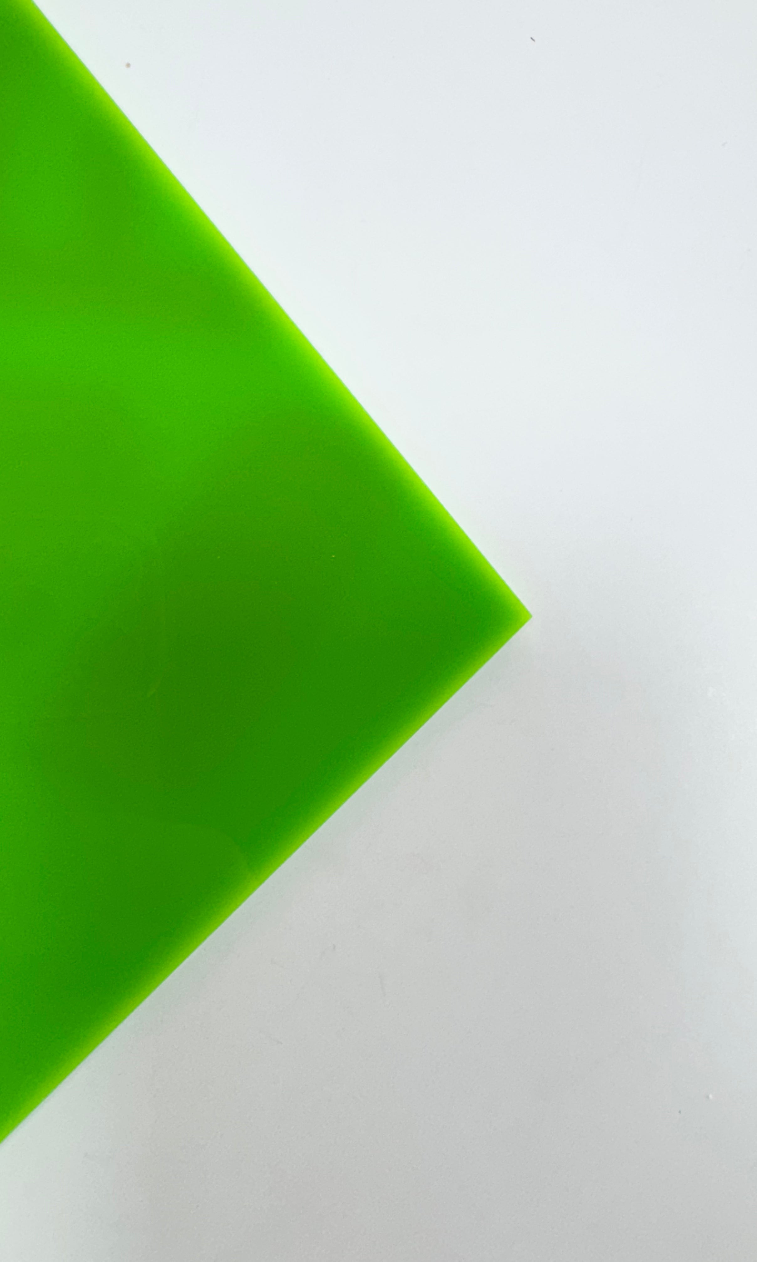 Acrílico 3 mm pastel verde 630 40x60 cm