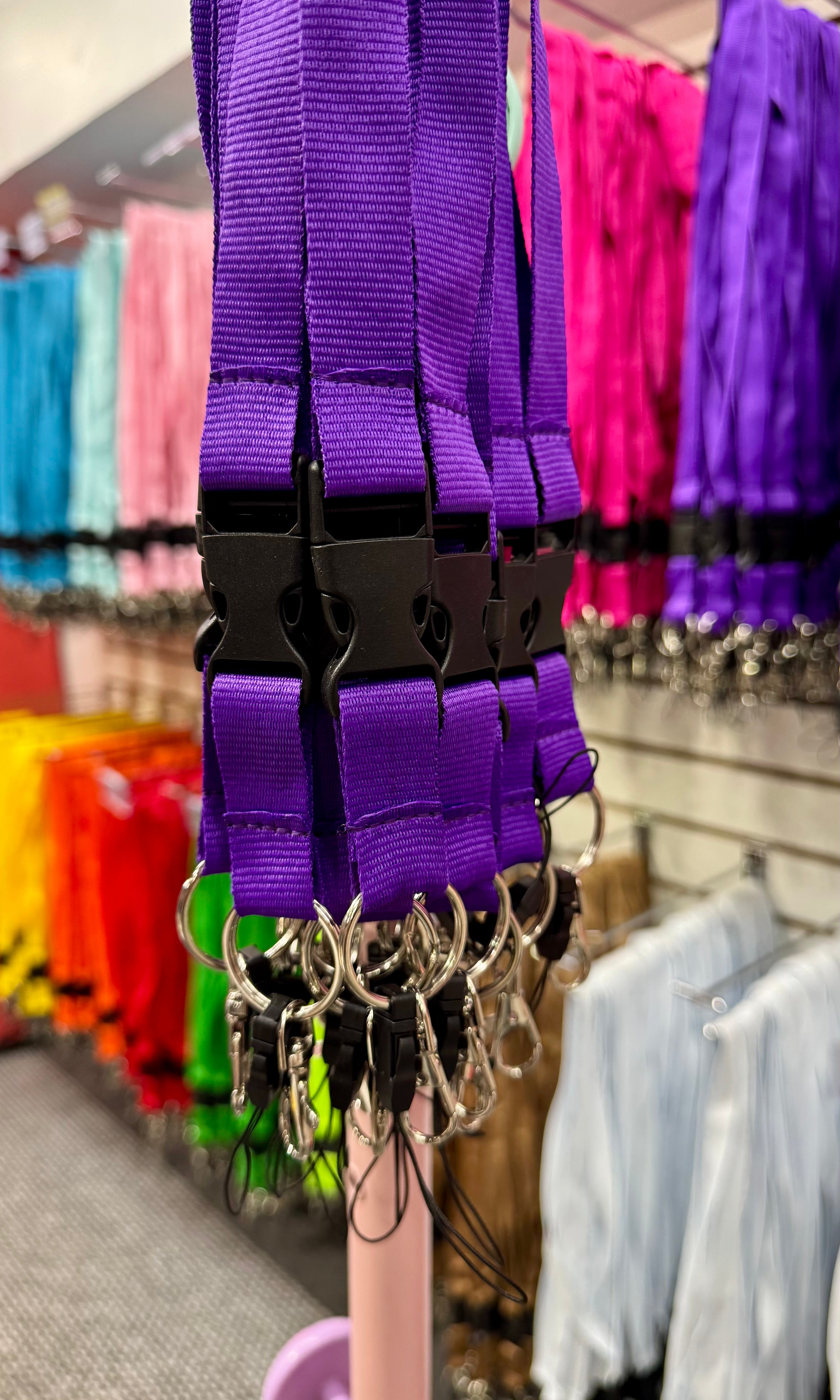 Lanyard Premium Texturado Purpura